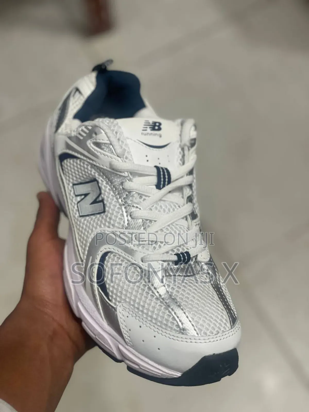 New Balance 530