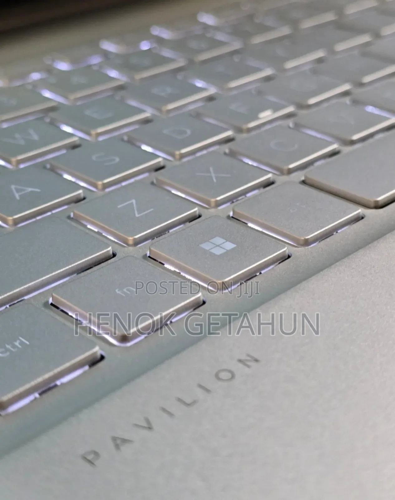New Laptop HP Pavilion 15 8GB Intel Core i5 HDD 1T