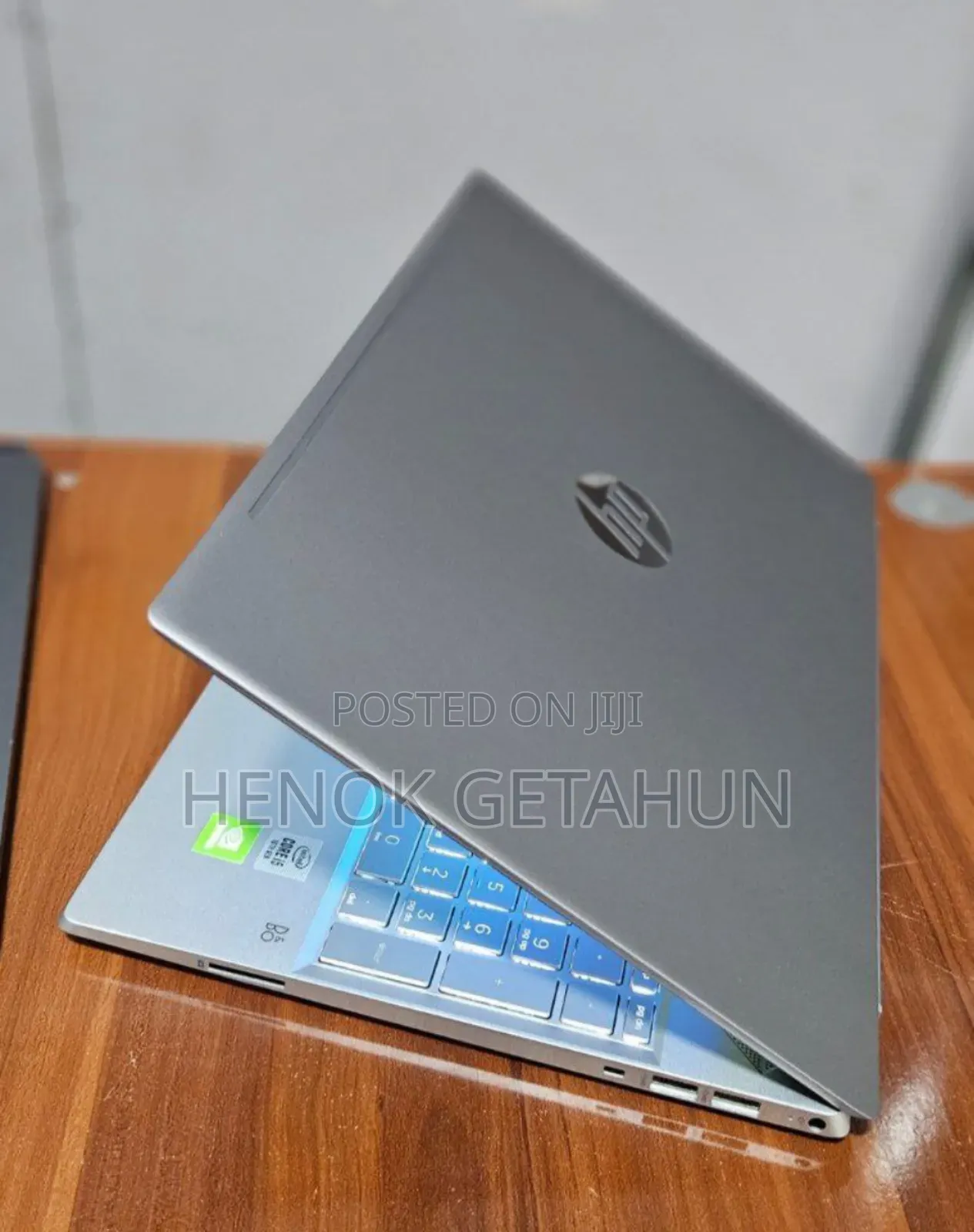 New Laptop HP Pavilion 15 8GB Intel Core i5 SSD 256GB