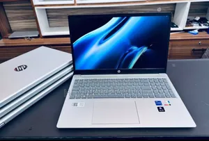New Laptop HP Pavilion 15 8GB Intel Core i5 SSD 1T