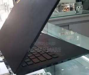 New Laptop Lenovo ThinkPad T14 16GB Intel Core i7 SSD 512GB