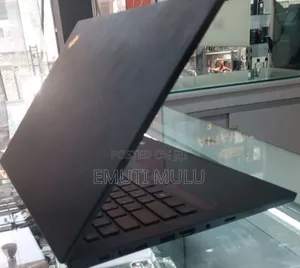 New Laptop Lenovo ThinkPad T14 16GB Intel Core i7 SSD 512GB