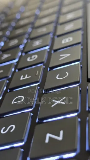 New Laptop HP Envy x360 16GB Intel Core Ultra 5 SSD 512GB