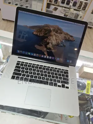 New Laptop Apple MacBook 2014 16GB Intel Core i7 SSD 512GB
