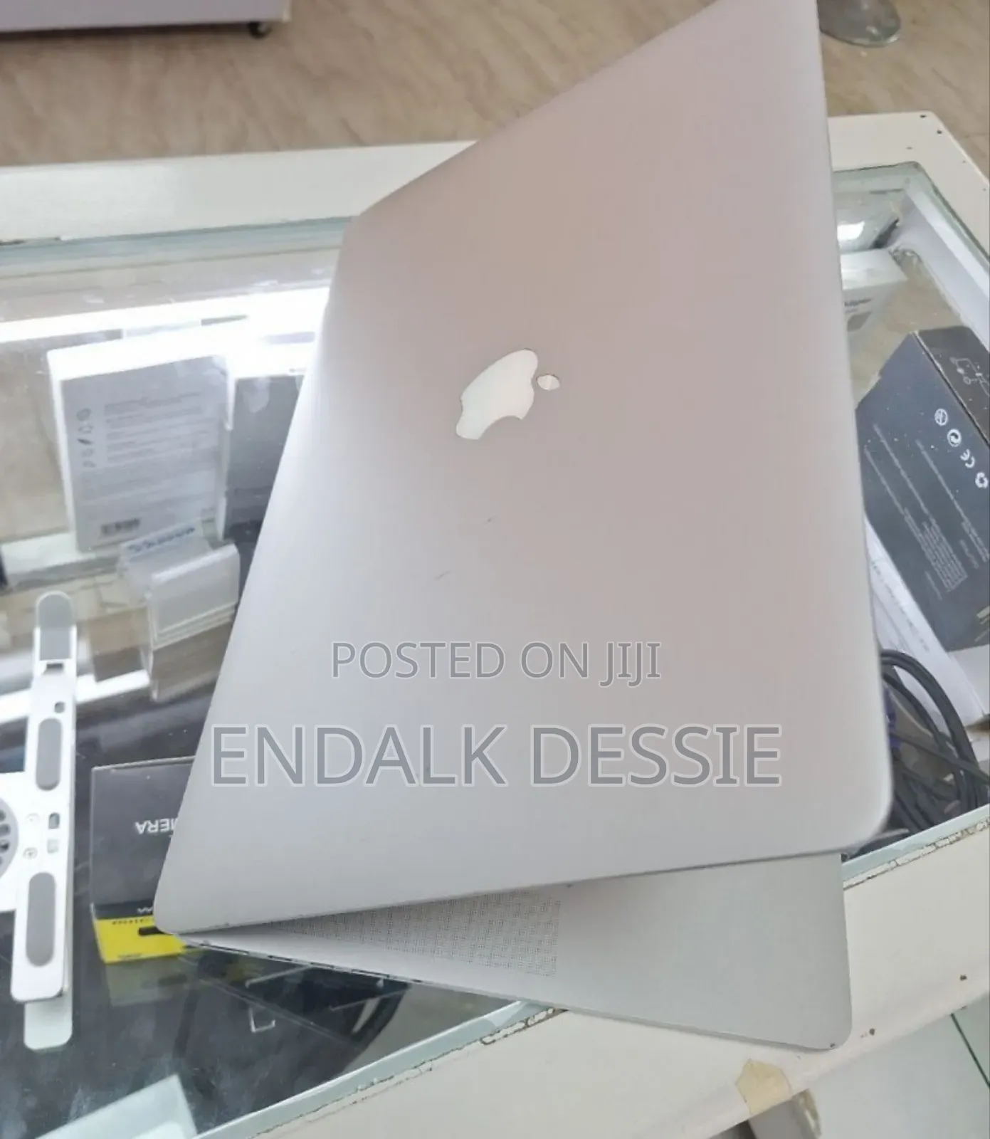 New Laptop Apple MacBook 2014 16GB Intel Core i7 SSD 512GB