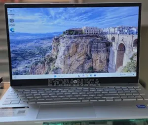 New Laptop HP Pavilion 15 8GB Intel Core i5 SSD 512GB