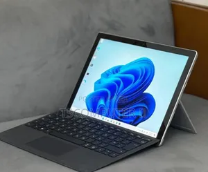 New Laptop Microsoft Surface Pro 7 16GB Intel Core i5 SSD 512GB