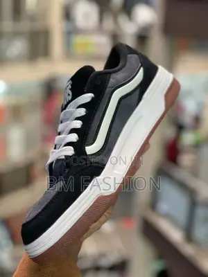 Vans Hylane Sneakers (Uni Sex)