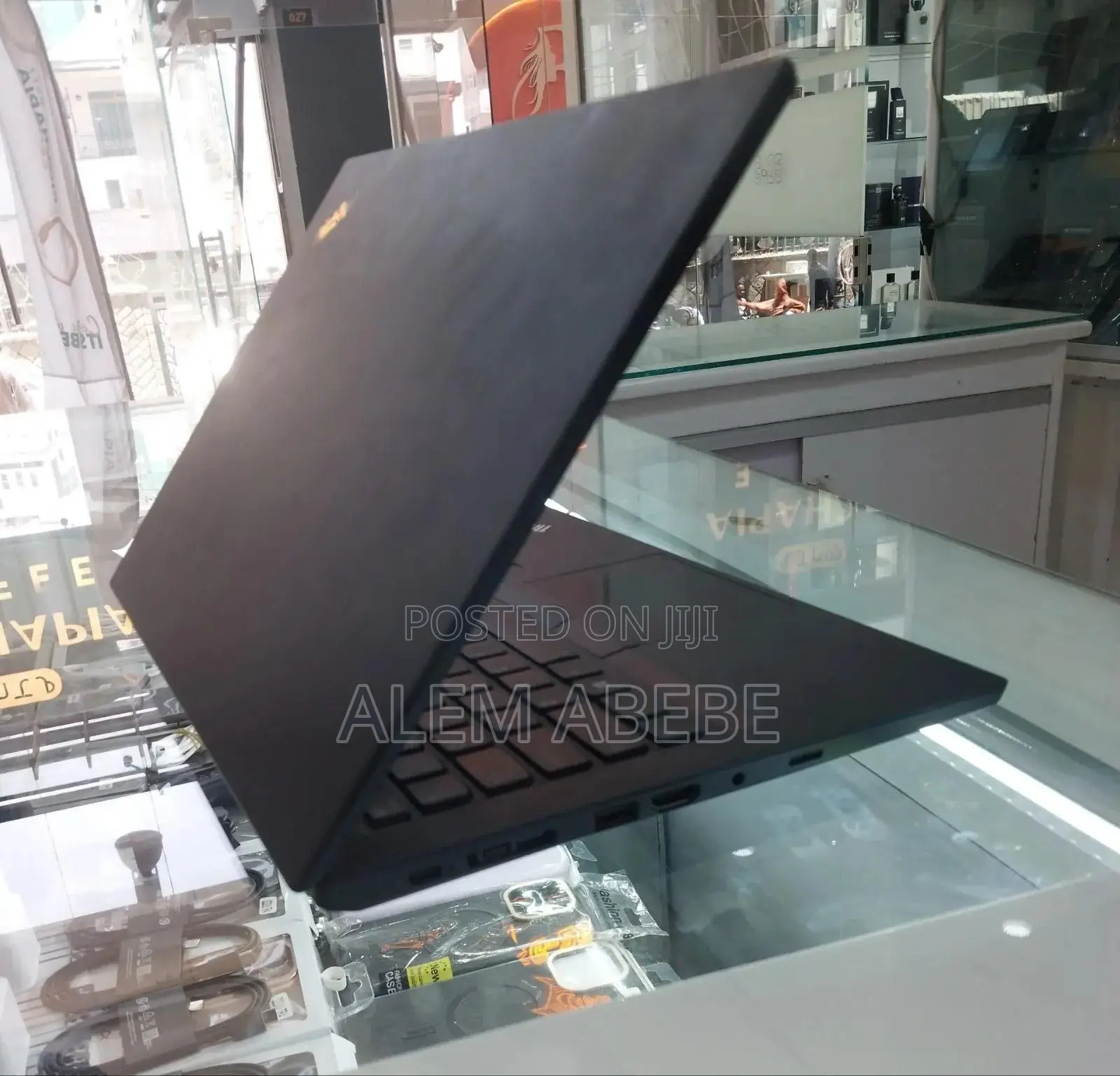 New Laptop Lenovo ThinkPad T14 16GB Intel Core i7 SSD 512GB
