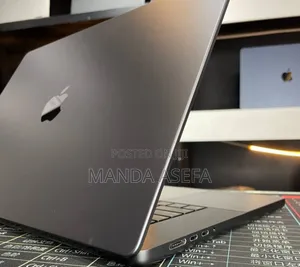 New Laptop Apple MacBook Pro 16GB Apple M4 SSD 1T