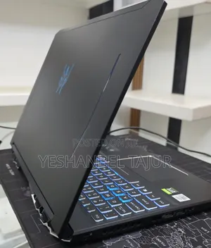 New Laptop Acer Predator Helios 300 16GB Intel Core i7 SSD 512GB
