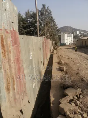 2bdrm House in Addis Ababa, Nifas Silk-Lafto for sale