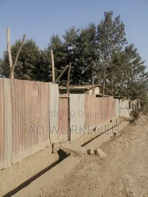 2bdrm House in Addis Ababa, Nifas Silk-Lafto for sale