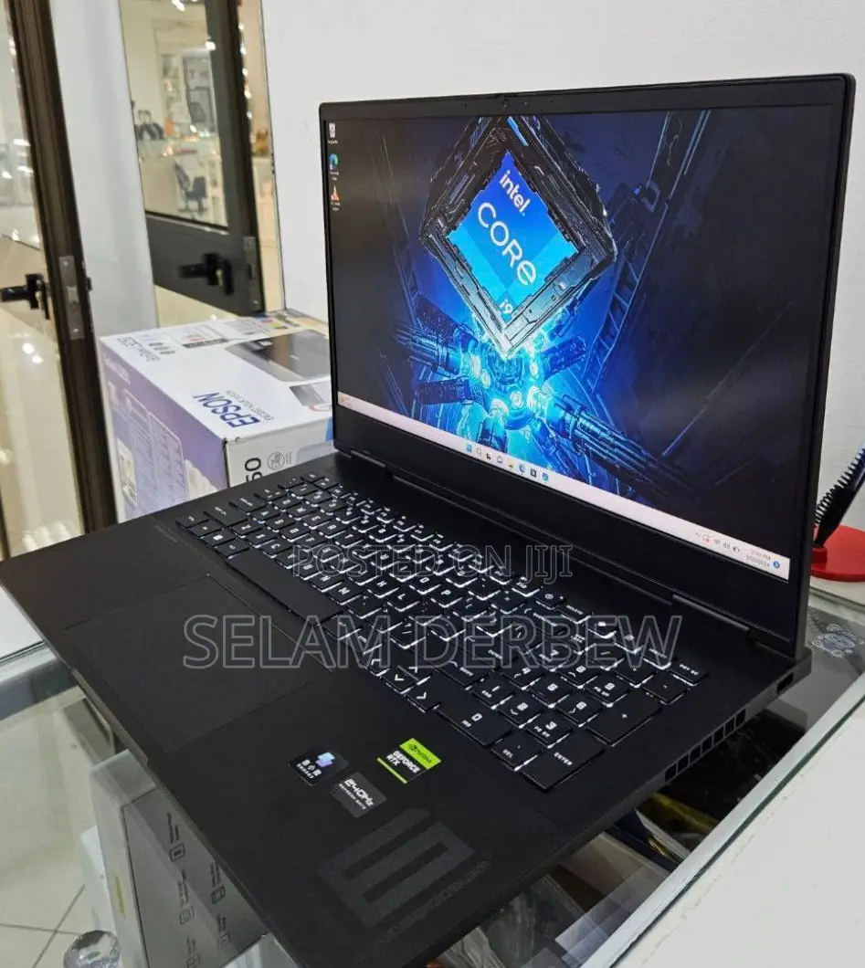 New Laptop HP Omen 16 16GB Intel Core i9 SSD 1T