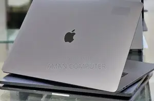 New Laptop Apple MacBook Pro 2017 16GB Intel Core i7 SSD 512GB
