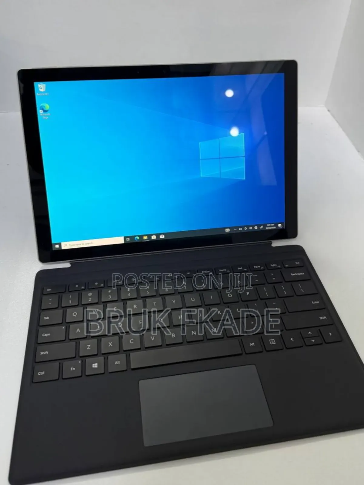 New Laptop Microsoft Surface Pro 7 16GB Intel Core i5 SSD 256GB