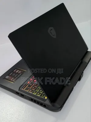 New Laptop MSI Vector 16 HX AI A2XWIG 16GB AMD Ryzen 9 SSD 1T