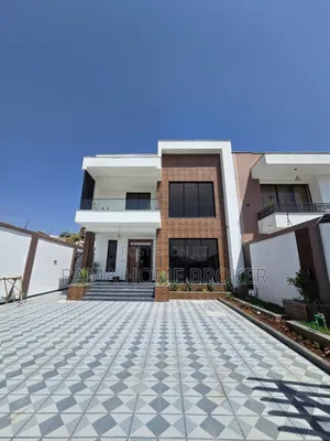 Furnished 9bdrm Apartment in ጃክሮስ ሚታ, Yeka for sale
