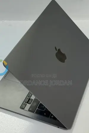 New Laptop Apple MacBook Air 2023 M2 8GB Apple M2 SSD 256GB