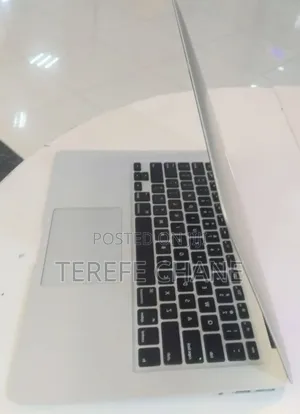 Laptop Apple MacBook Air 2015 4GB Intel Core i5 SSD 256GB
