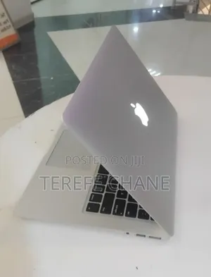 Laptop Apple MacBook Air 2015 4GB Intel Core i5 SSD 256GB