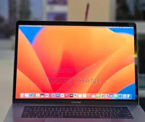 New Laptop Apple MacBook Pro 2017 16GB Intel Core i5 SSD 512GB