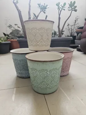 Vintage Style Pots