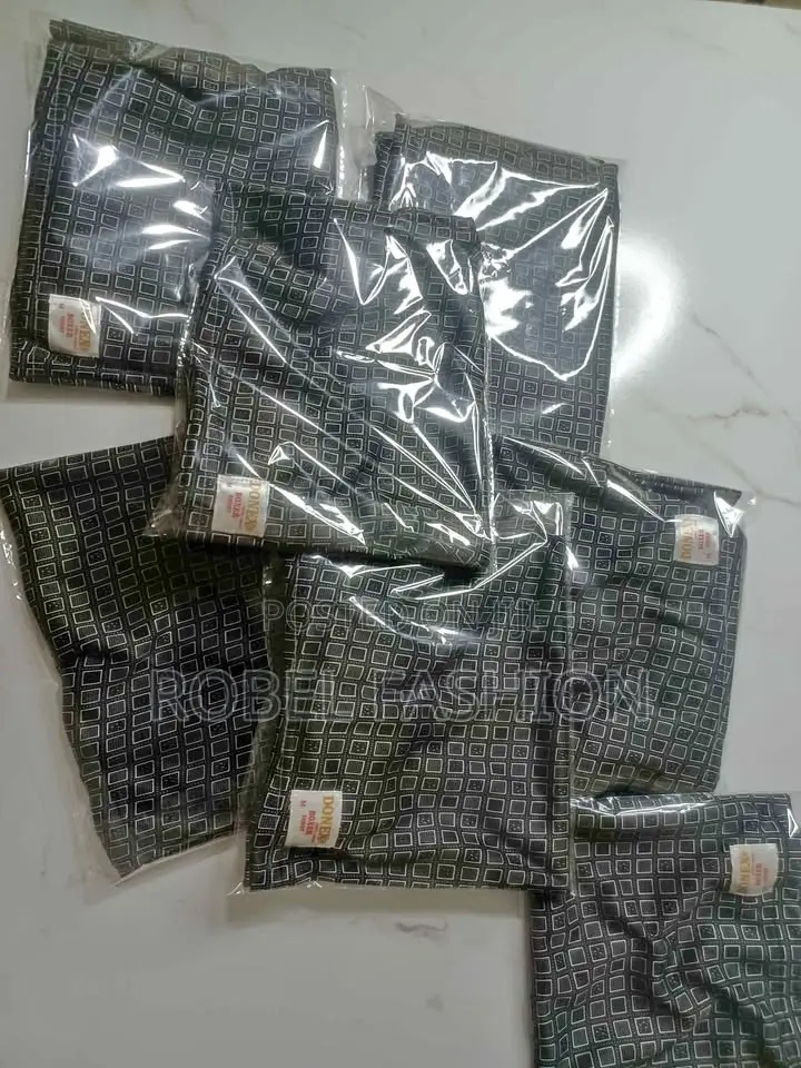 Boxer Men Underwear ምርጥ የወንዶች ቦክሰሮች የወንዶች ፓንት Donex Calvin Klein