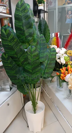 Gree Artficial Plant
