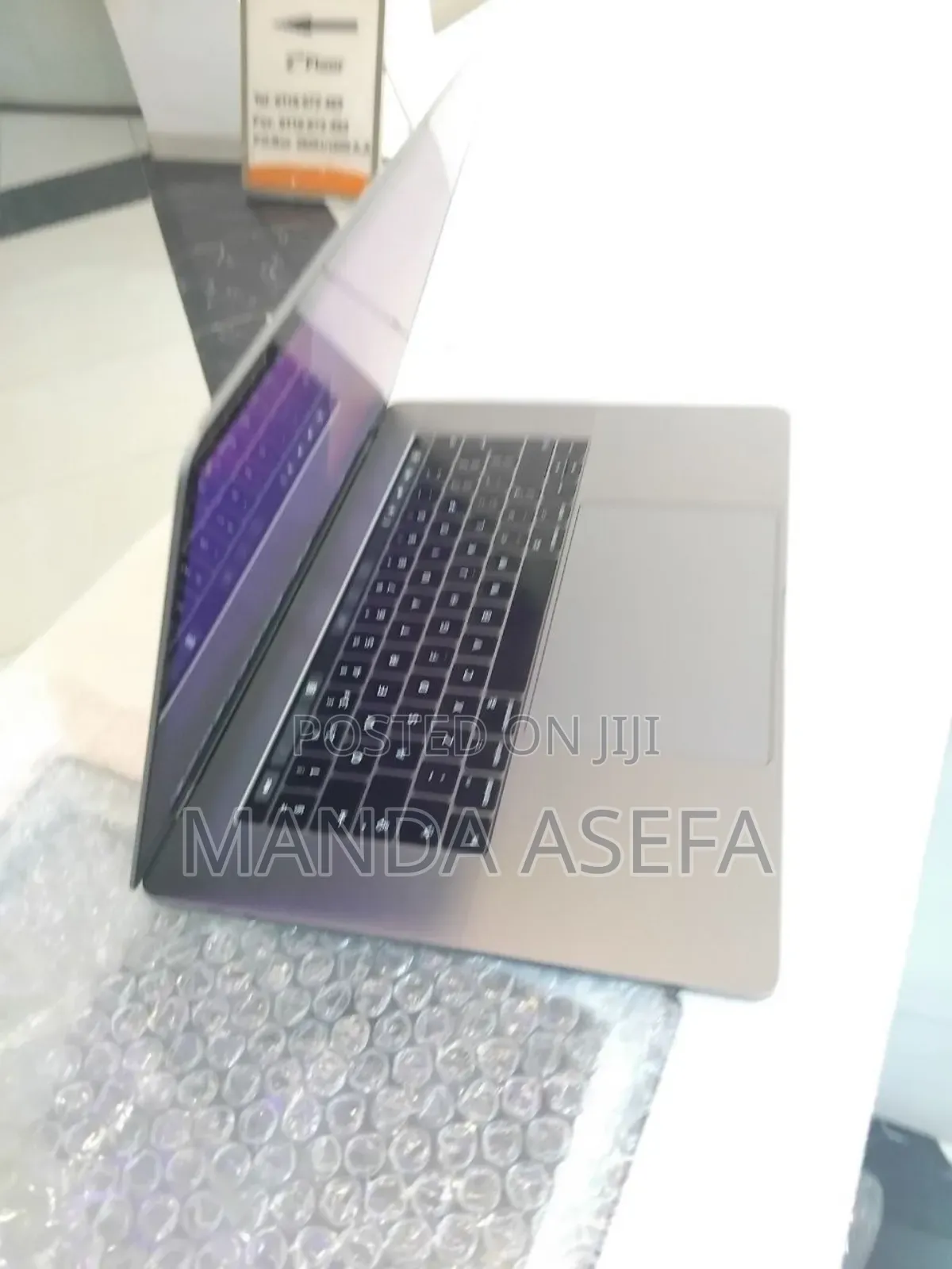 New Laptop Apple MacBook Pro 2017 16GB Intel Core i7 SSD 512GB