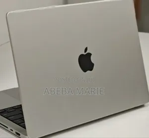 New Laptop Apple MacBook Pro 2024 M4 14-inch 16GB Apple M4 SSD 1T