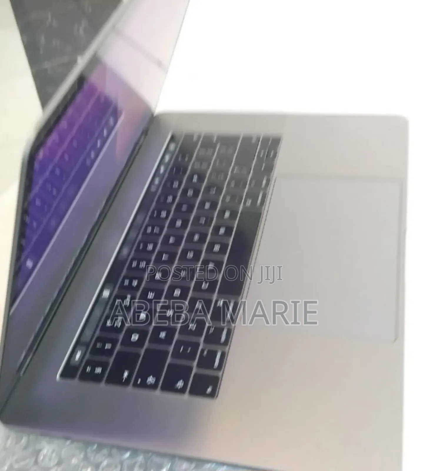 New Laptop Apple MacBook Pro 2017 16GB Intel Core i7 SSD 512GB