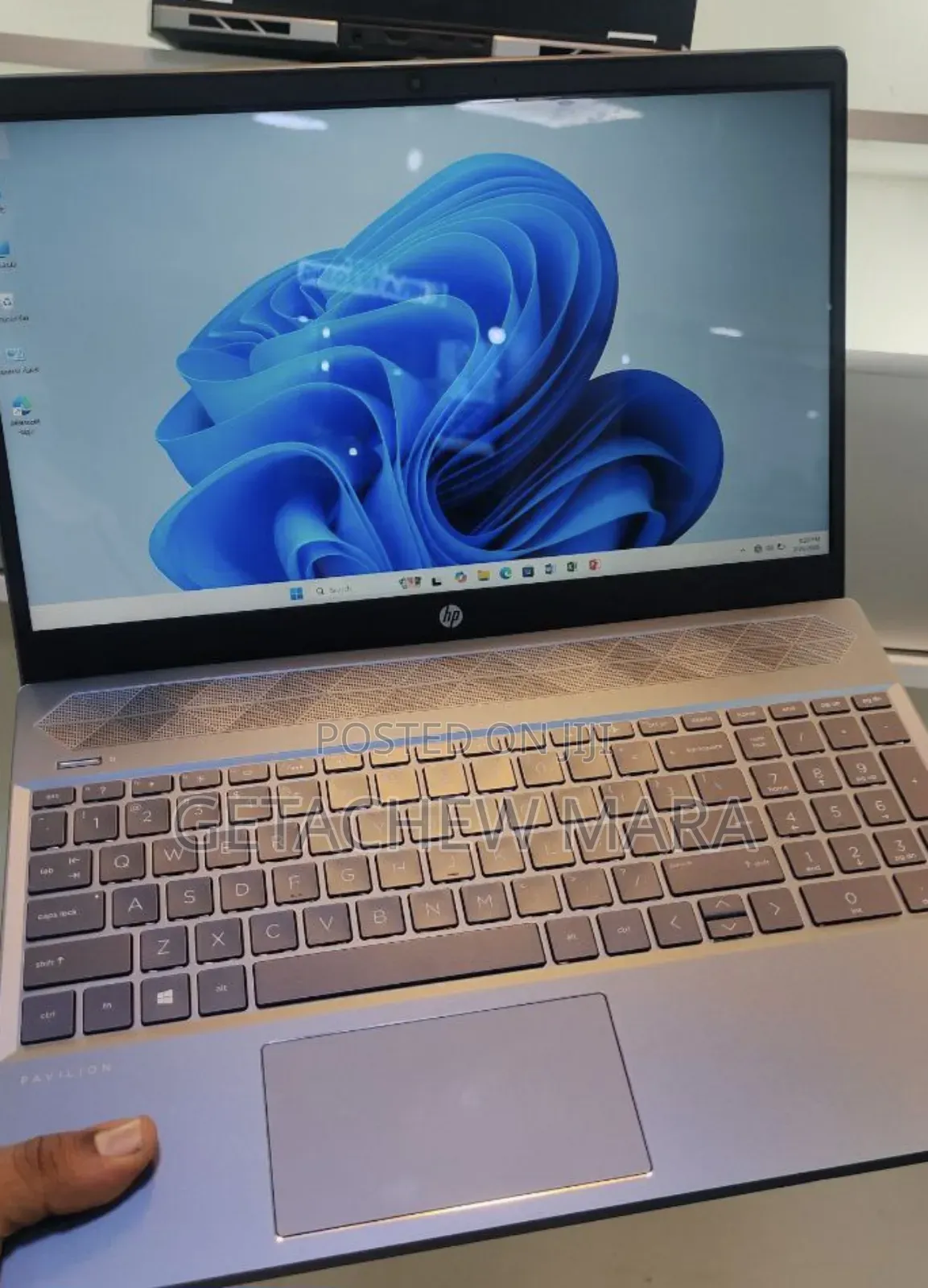 New Laptop HP Pavilion 15 8GB AMD Ryzen 5 SSD 512GB