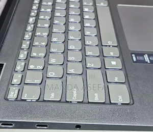 New Laptop Lenovo Yoga 7i 16GB Intel Core i5 SSD 512GB