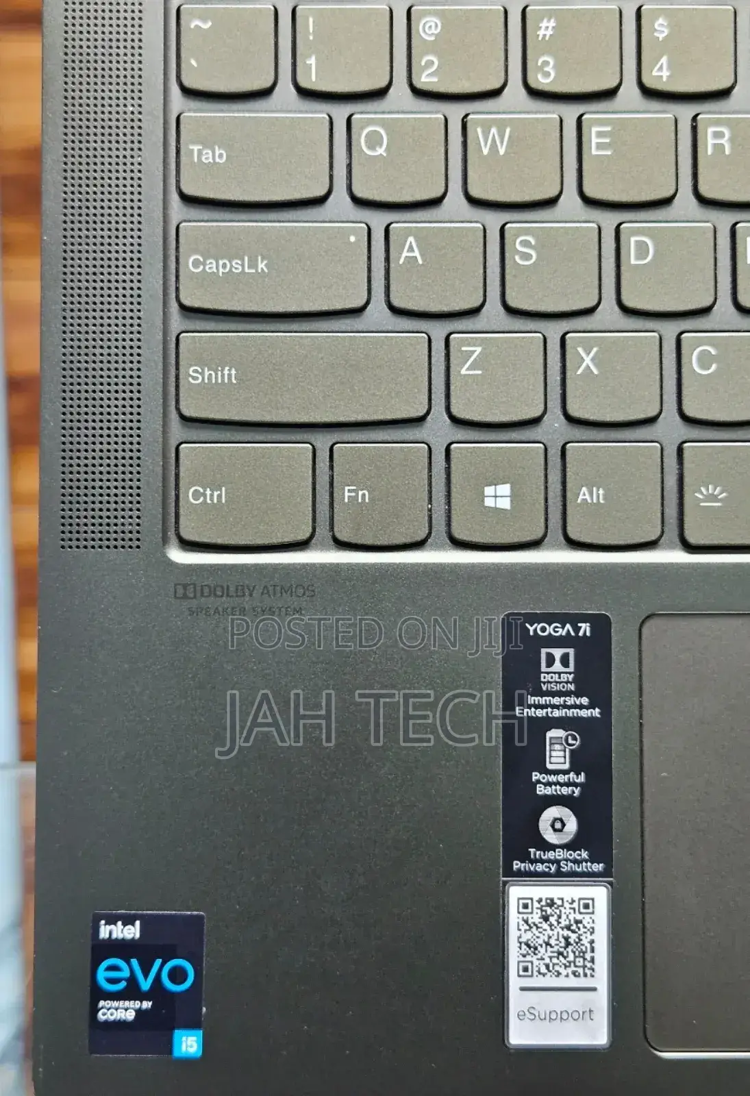 New Laptop Lenovo Yoga 7i 16GB Intel Core i5 SSD 512GB