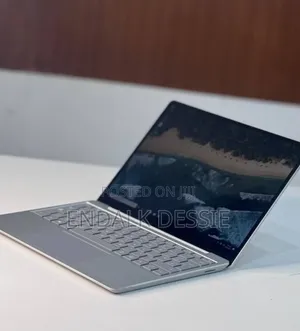 New Laptop Microsoft Surface 4GB Intel Core i5 SSD 512GB