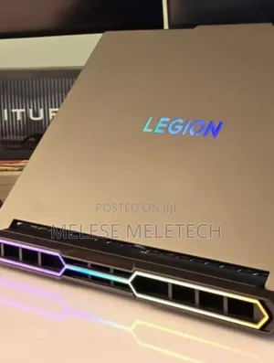 New Laptop Lenovo Legion 7 32GB Intel Core Ultra 9 SSD 1T