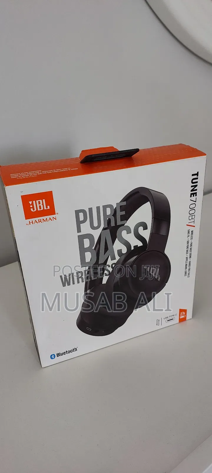 JBL Tune 700bt