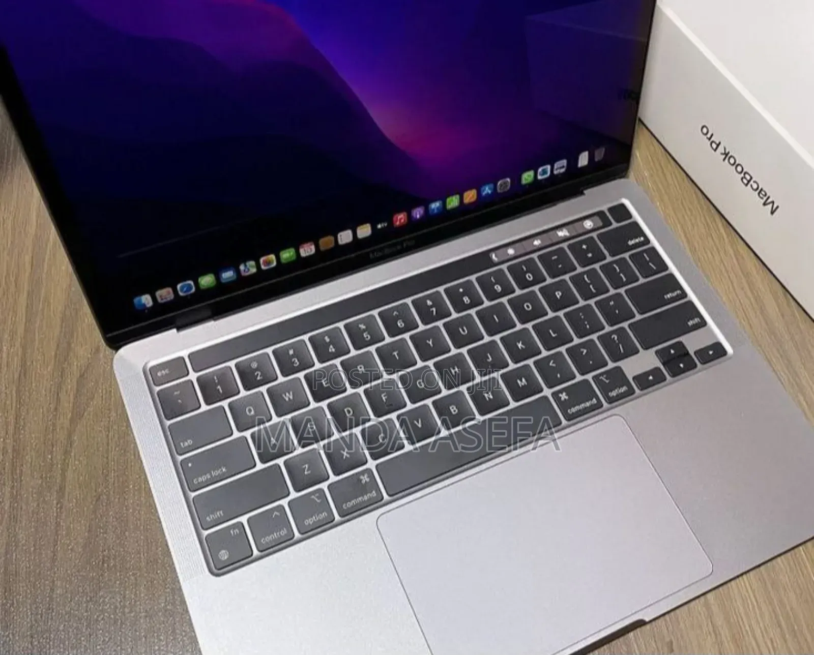 New Laptop Apple MacBook Air 2020 M1 16GB Apple M1 SSD 256GB