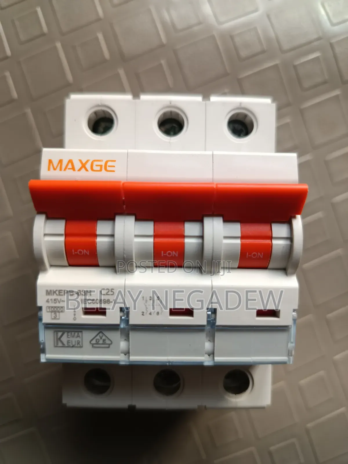 MCB 25a 3p Breaker