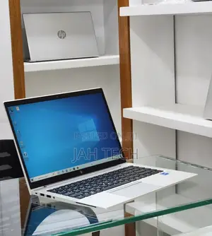 New Laptop HP EliteBook 840 G8 16GB Intel Core i5 SSD 512GB