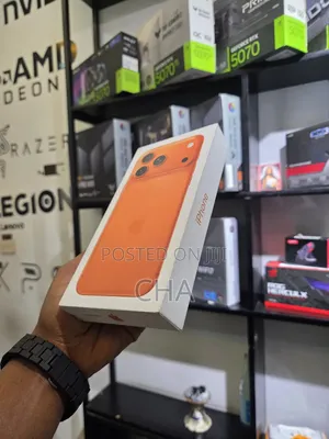 New Apple iPhone 17 Pro Max 256 GB Orange