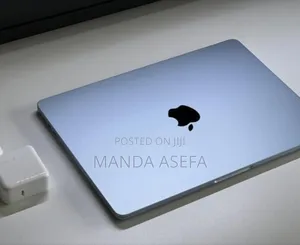 New Laptop Apple MacBook Air 16GB Apple M4 SSD 256GB