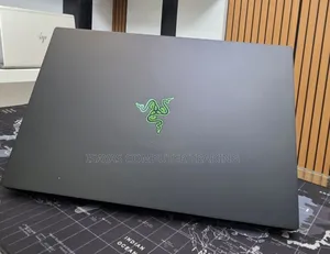 New Laptop Razer Blade 16GB Intel Core i7 SSD 512GB