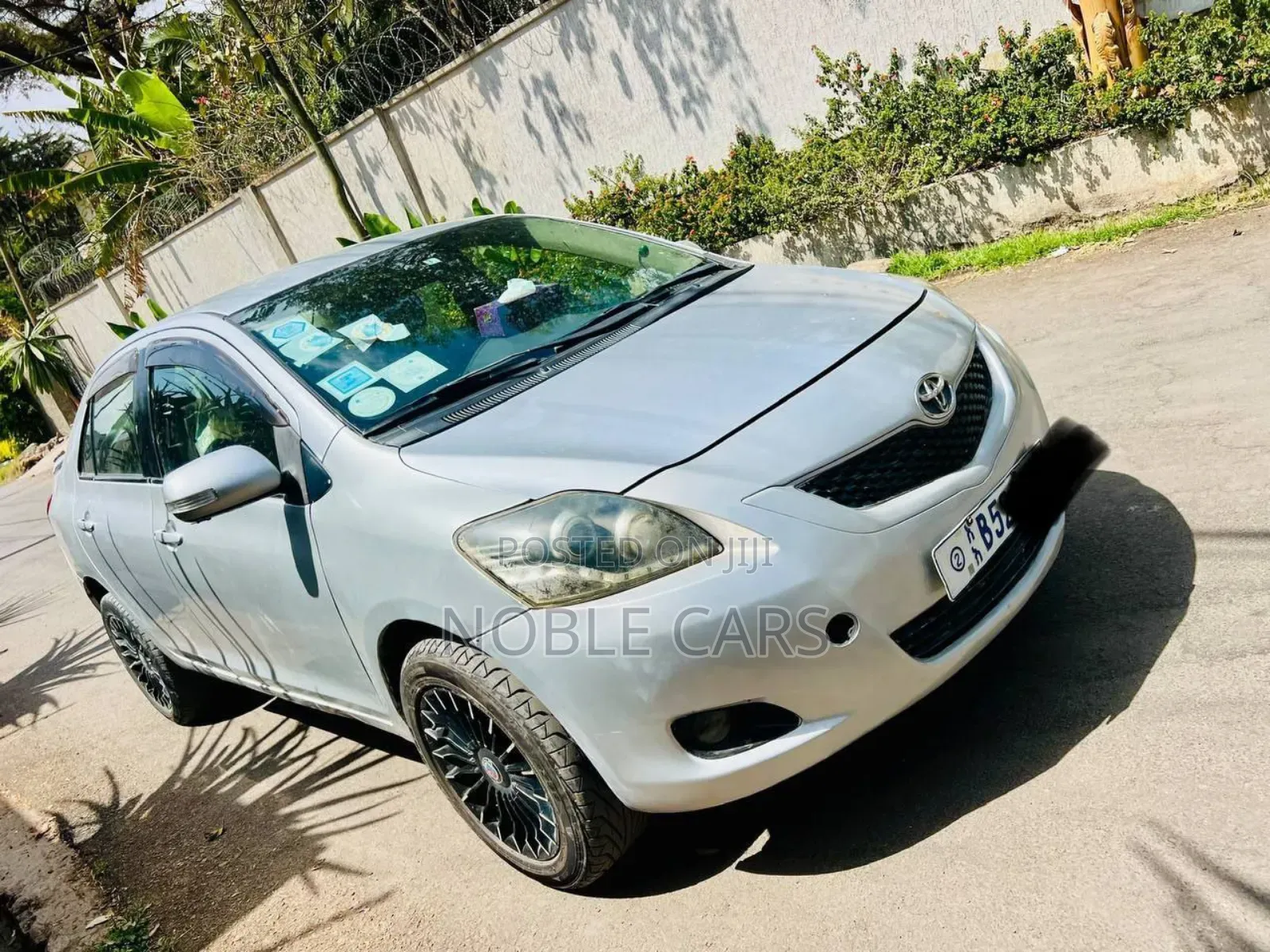 Toyota Belta 2010 Silver