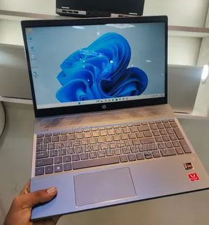 New Laptop HP Pavilion 15 8GB AMD Ryzen 5 SSD 512GB