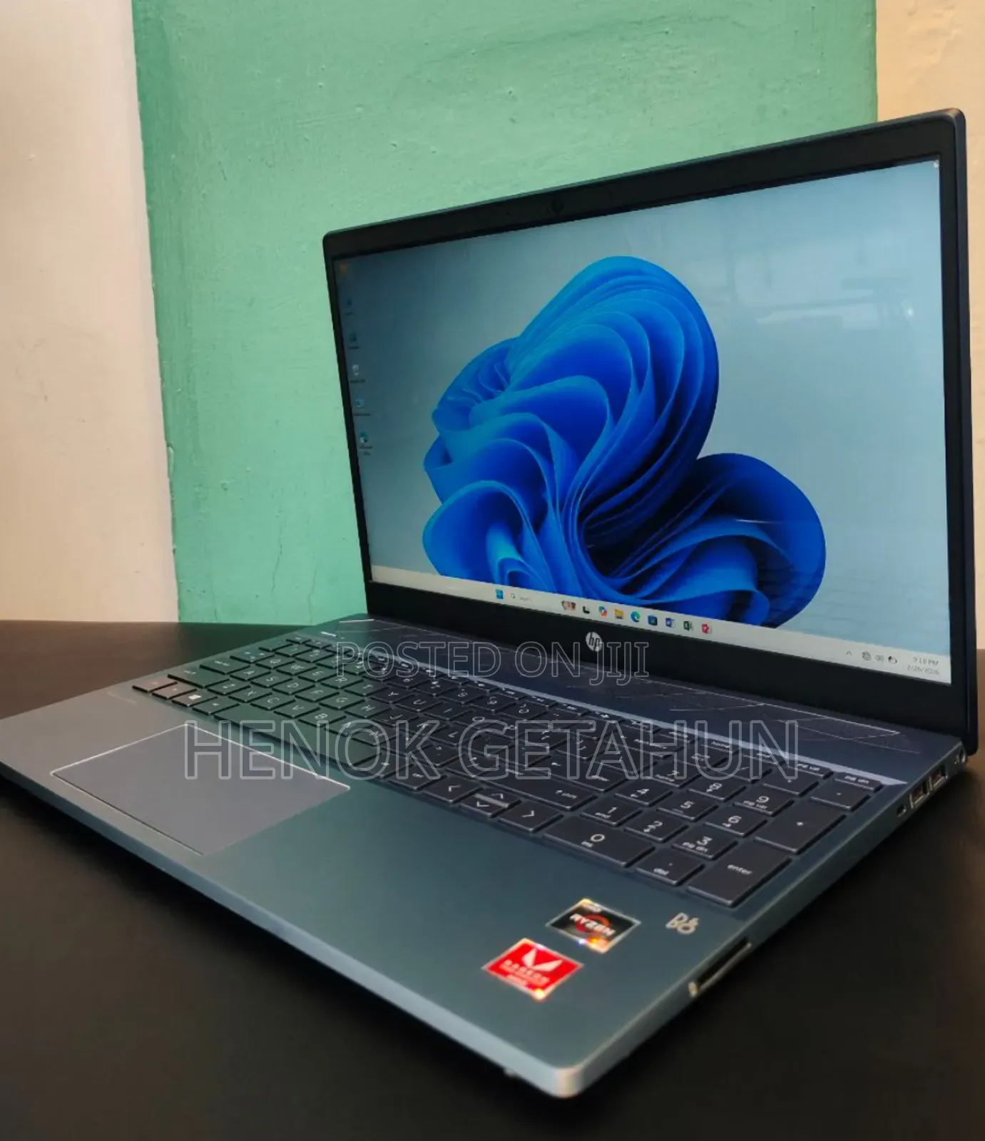 New Laptop HP Pavilion 15 8GB AMD Ryzen 5 SSD 512GB