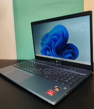 New Laptop HP Pavilion 15 8GB AMD Ryzen 5 SSD 512GB
