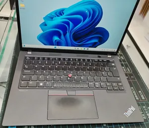 New Laptop Lenovo ThinkPad T14 16GB Intel Core i7 SSD 512GB