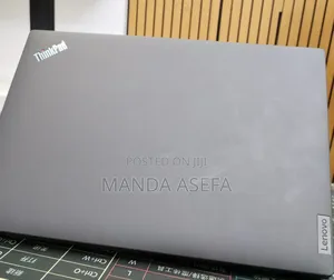 New Laptop Lenovo ThinkPad T14 16GB Intel Core i7 SSD 512GB